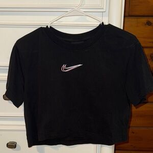 Nike Black Cropped Tee with Logo